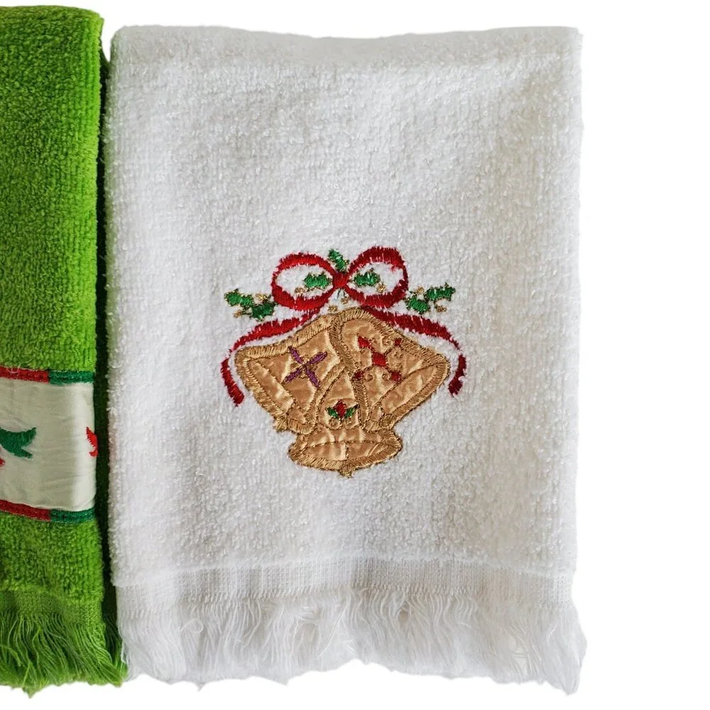 Vintage Cannon Christmas Guest Finger Towels Set of 3 Green & White Embroidered